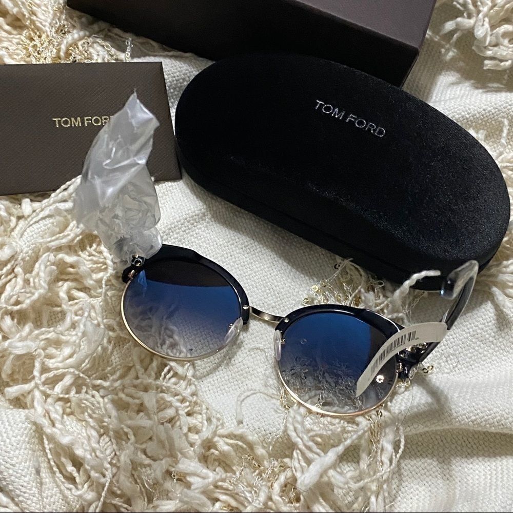 Tom Ford 54mm Alissa Sunglasses - Picture 7 of 14